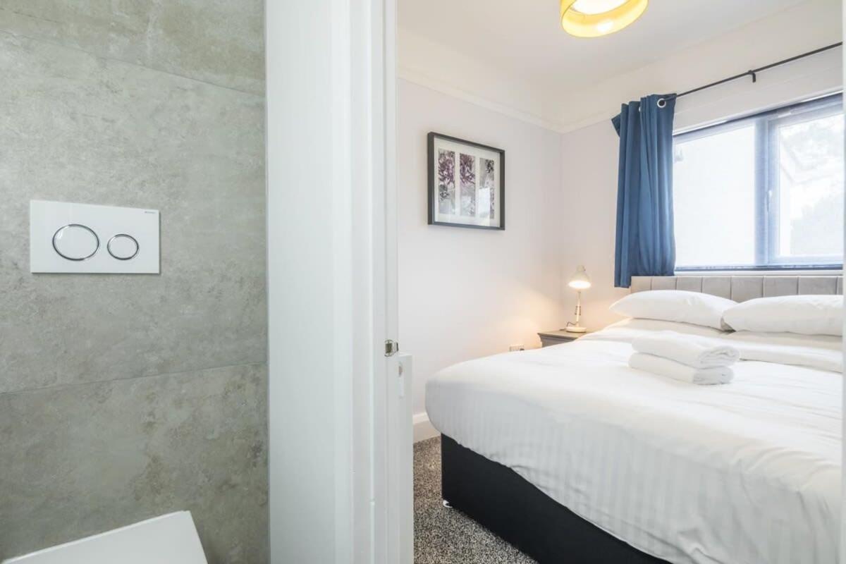 4 Bed With Parking Cambridge (Cambridgeshire)