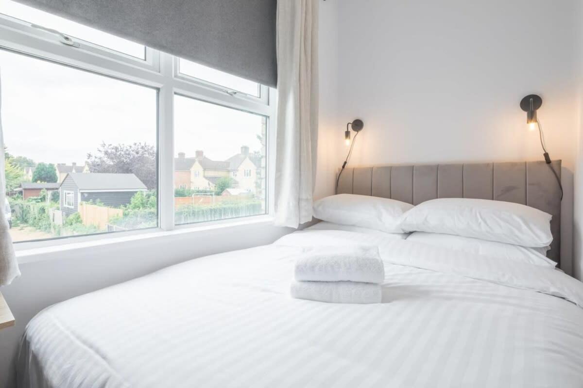 4 Bed With Parking Holiday home Cambridge (Cambridgeshire)